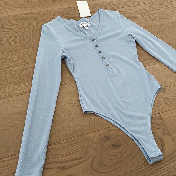 Hudson North Women’s Henley Long Sleeve Body Suit. Light Blue. Size XS. NWT. - Picture 11 of 11